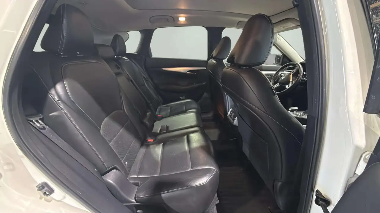 Infiniti QX50 снимка Infiniti QX50