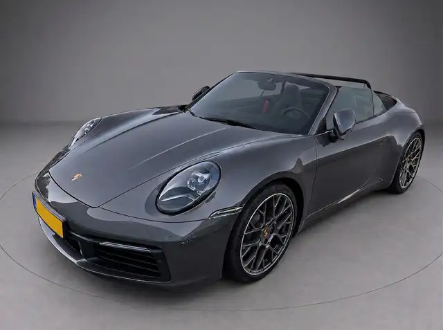 Porsche Cabrio 992, 3.0 Carrera, Sportuitlaat, PASM, Chron