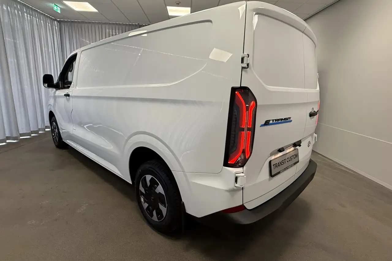 Ford Transit Custom 2026