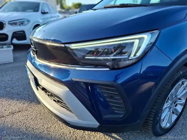Opel Crossland X view 4