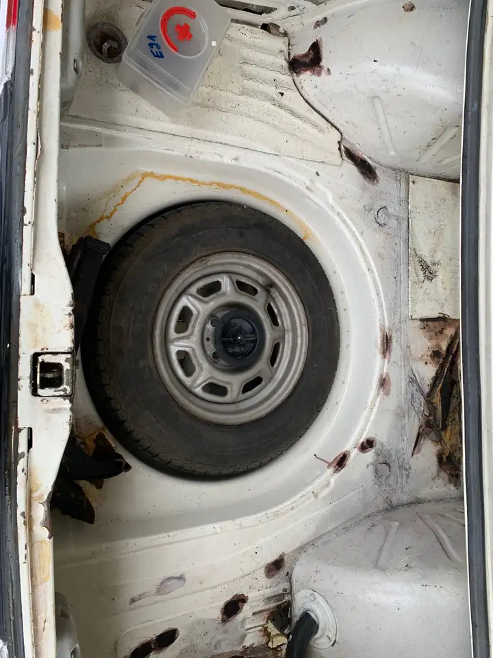 BMW 316 E21, foto 11