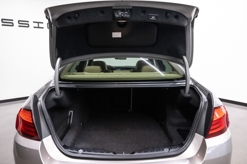 BMW 535 5-serie 535xi High Executive Fiscale waarde € 6.00 — photo 43