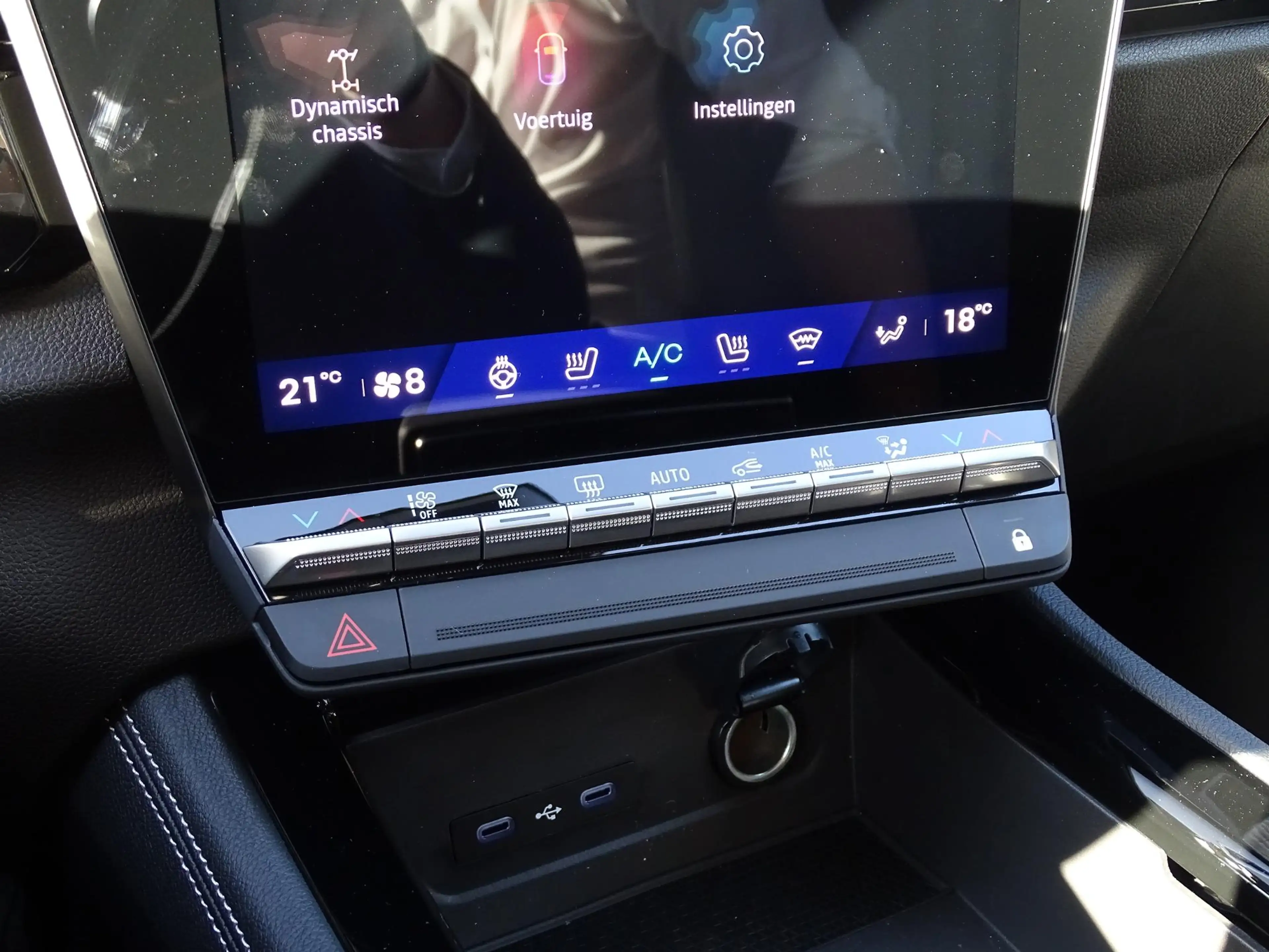 Renault Austral 1.2 E-Tech full hybrid 200 techno NU 5 JAAR GARANT — photo 33