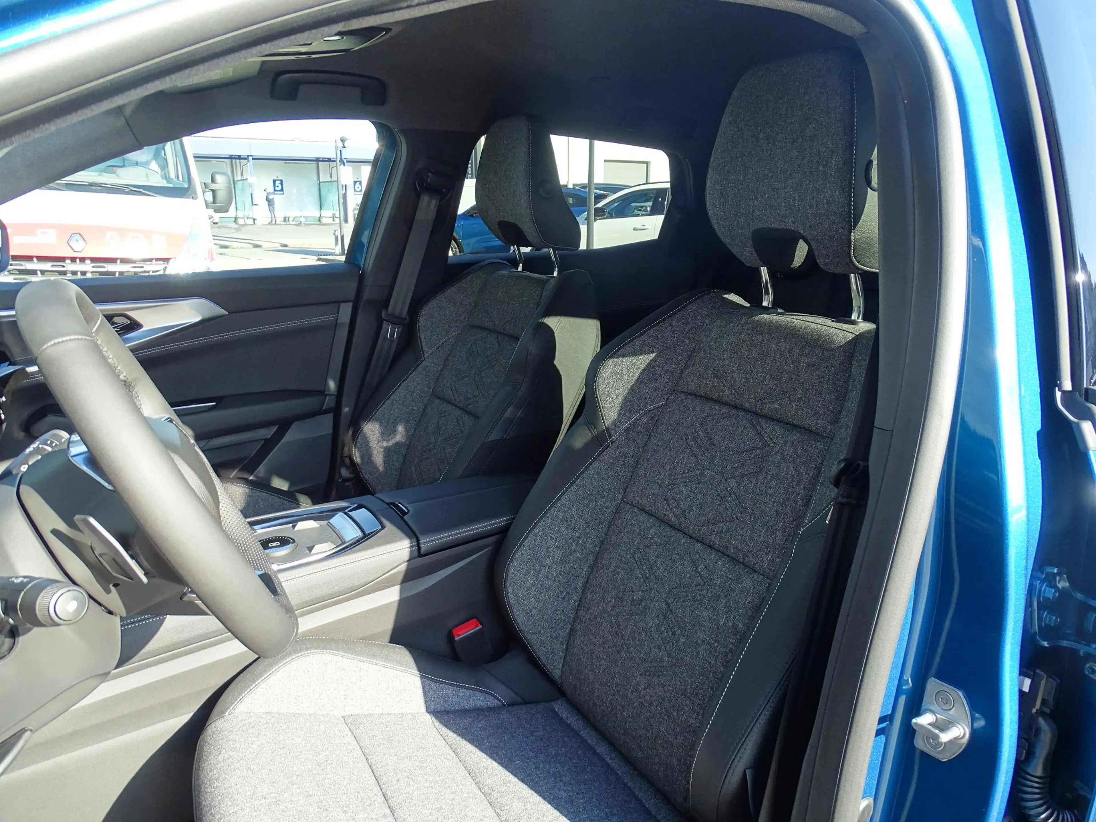 Renault Austral 1.2 E-Tech full hybrid 200 techno NU 5 JAAR GARANT — photo 7