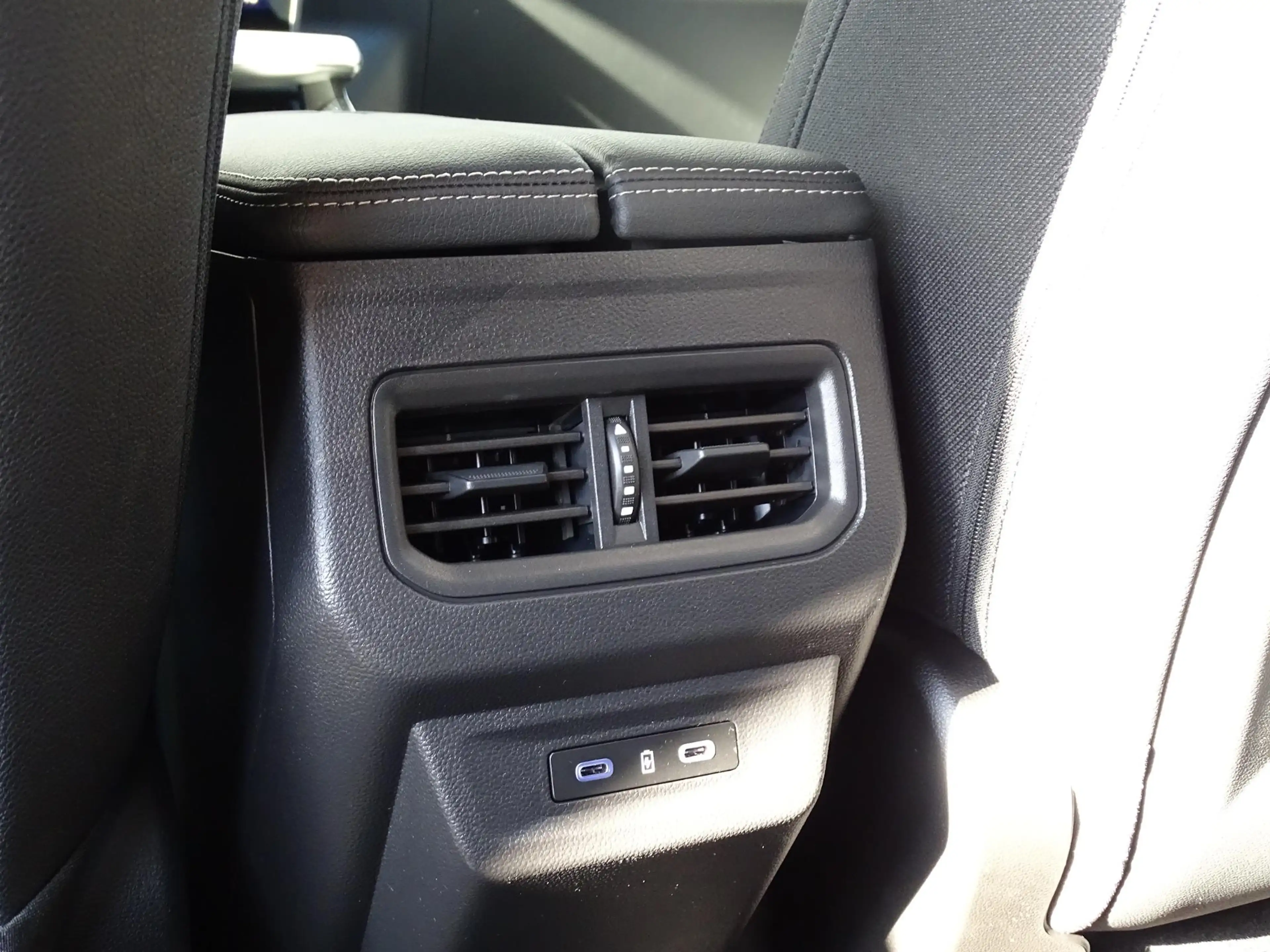 Renault Austral 1.2 E-Tech full hybrid 200 techno NU 5 JAAR GARANT — photo 38