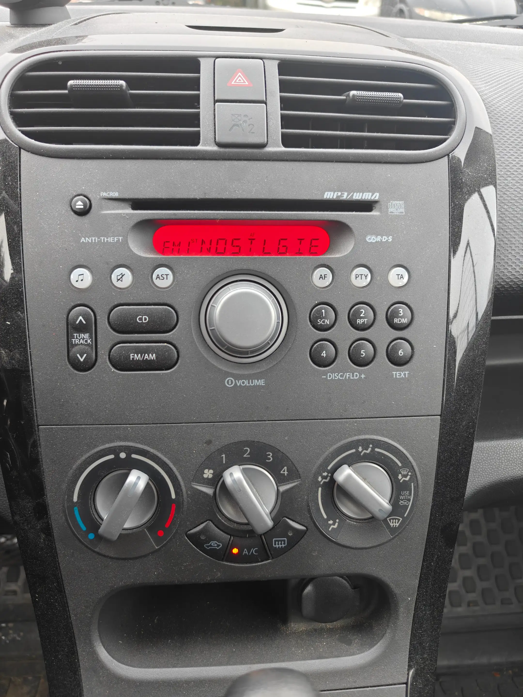 Suzuki Splash Splash 1.2i Automatique — photo 9