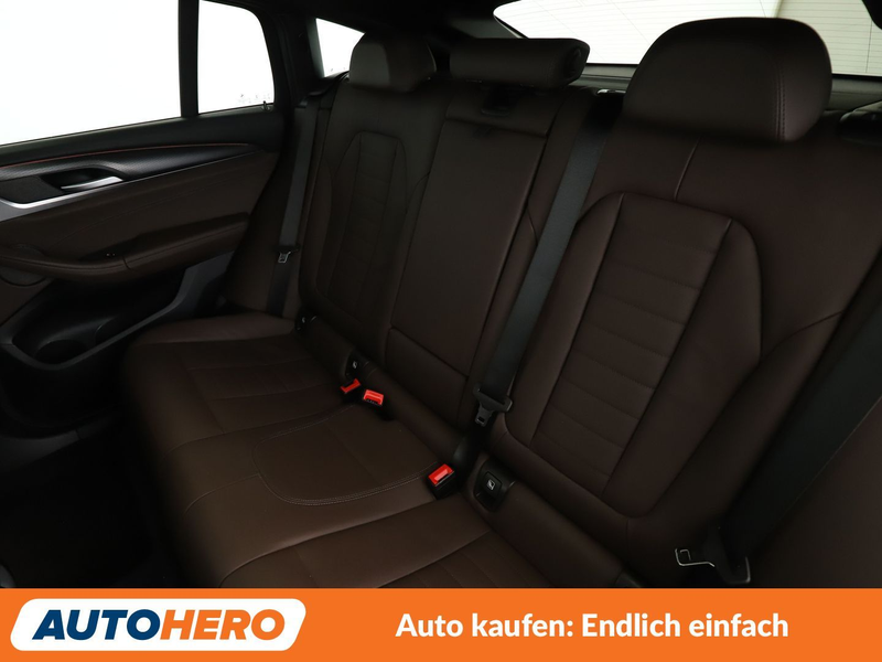 BMW X4 xDrive 20d Mild-Hybrid M Sport Aut.*NAVI*CAM*LED* — photo 14