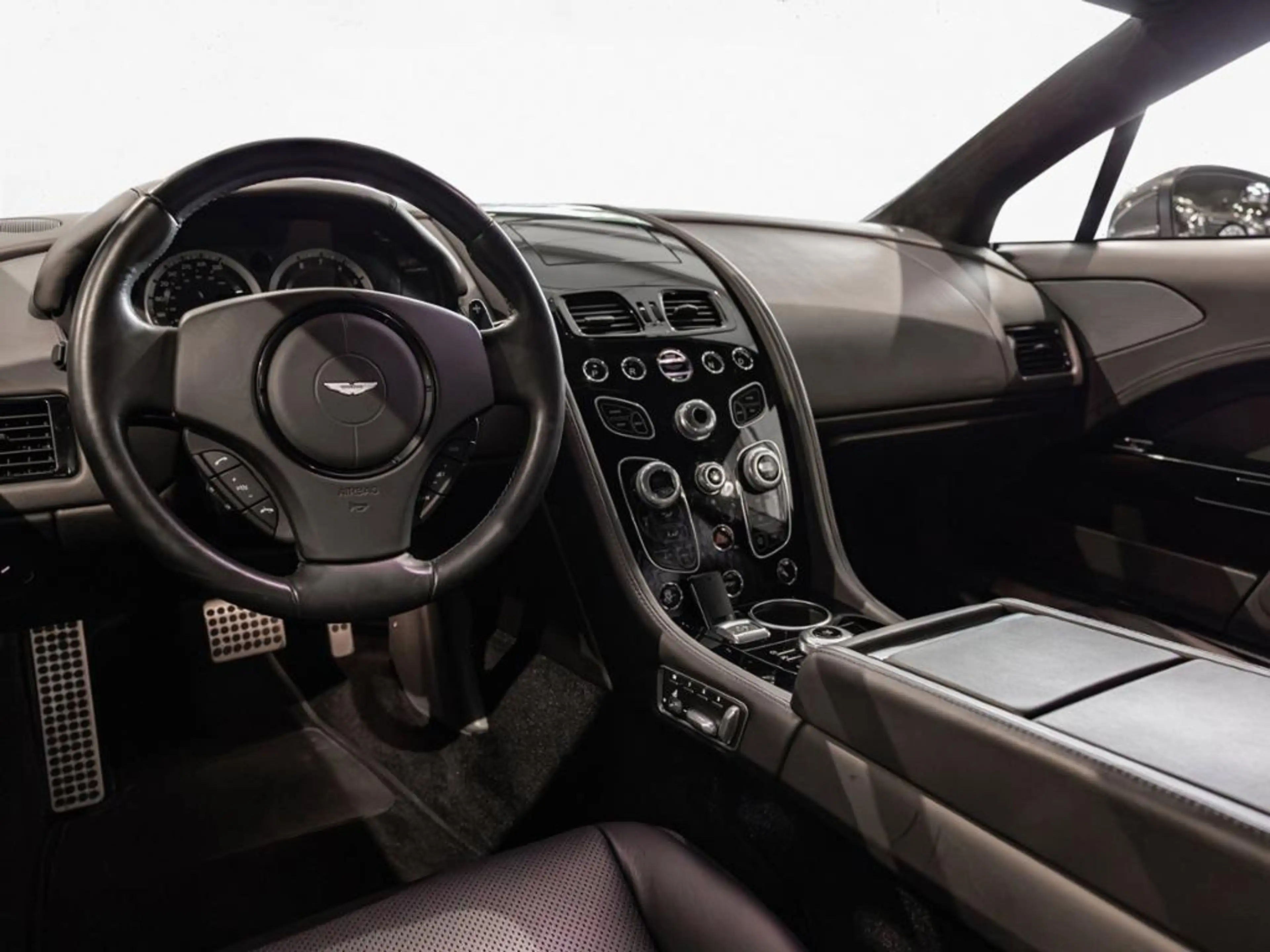 Aston Martin Rapide S Coupe Aston Martin Hamburg — photo 4