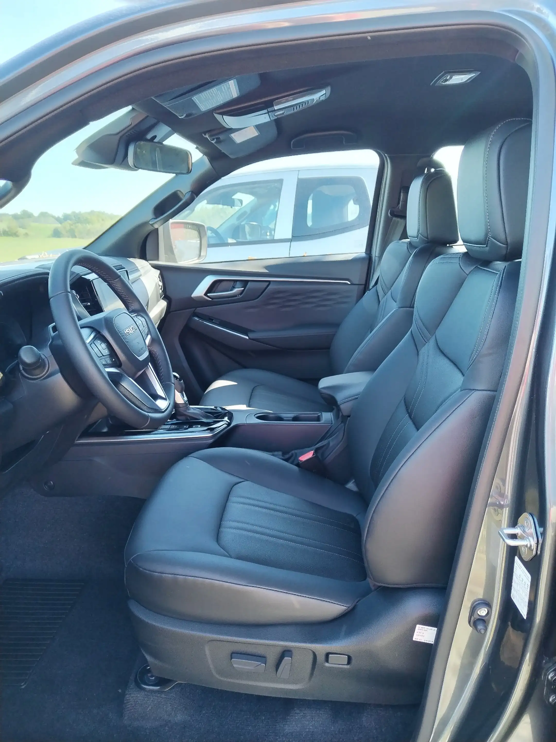 Isuzu D-Max D-Max 4x4 S Double CAB LSE — photo 4