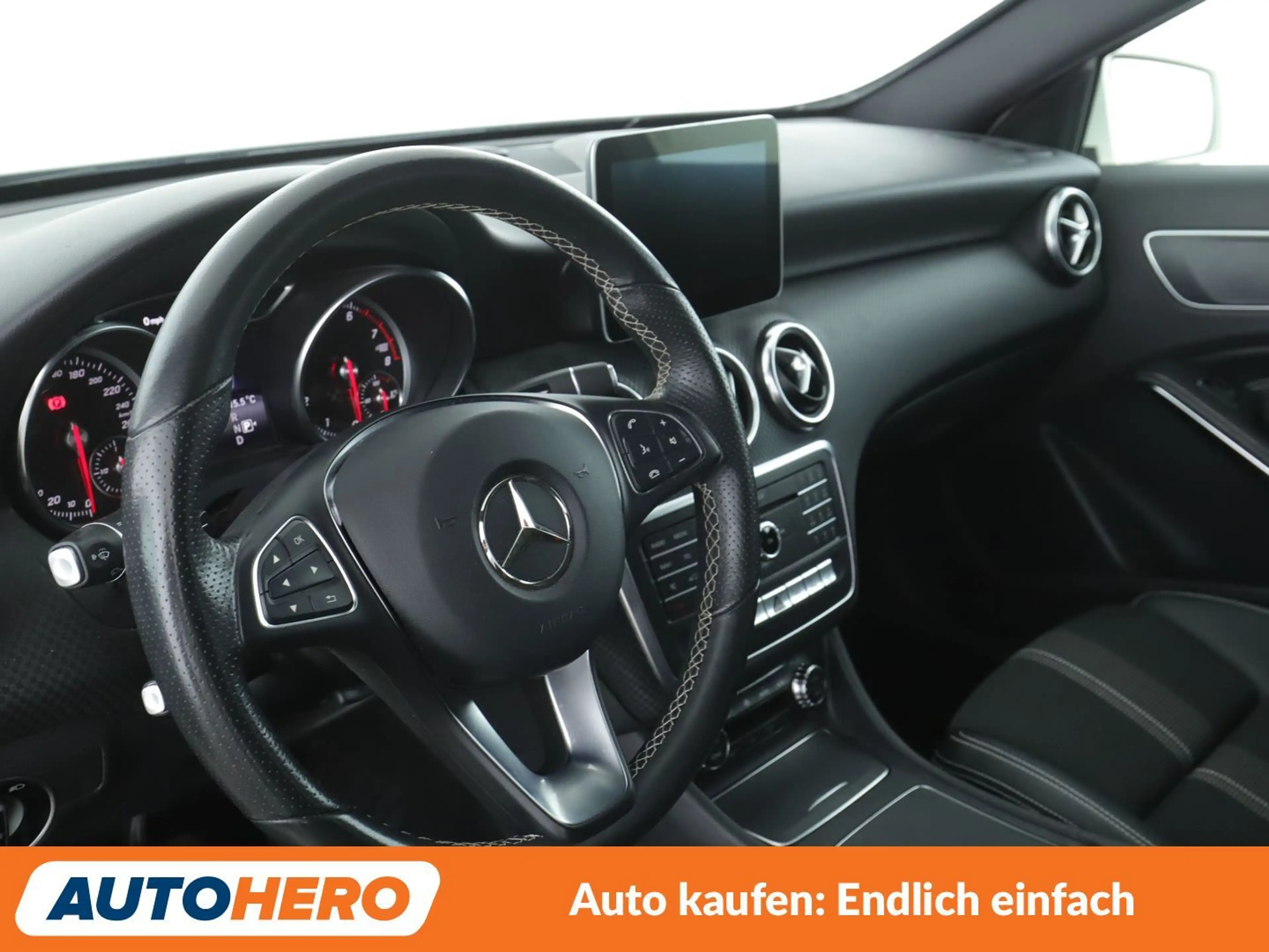 Mercedes-Benz A 220 4Matic Urban Aut.*LED*NMAVI*TEMPO*CAM*PDC*SHZ* — photo 11