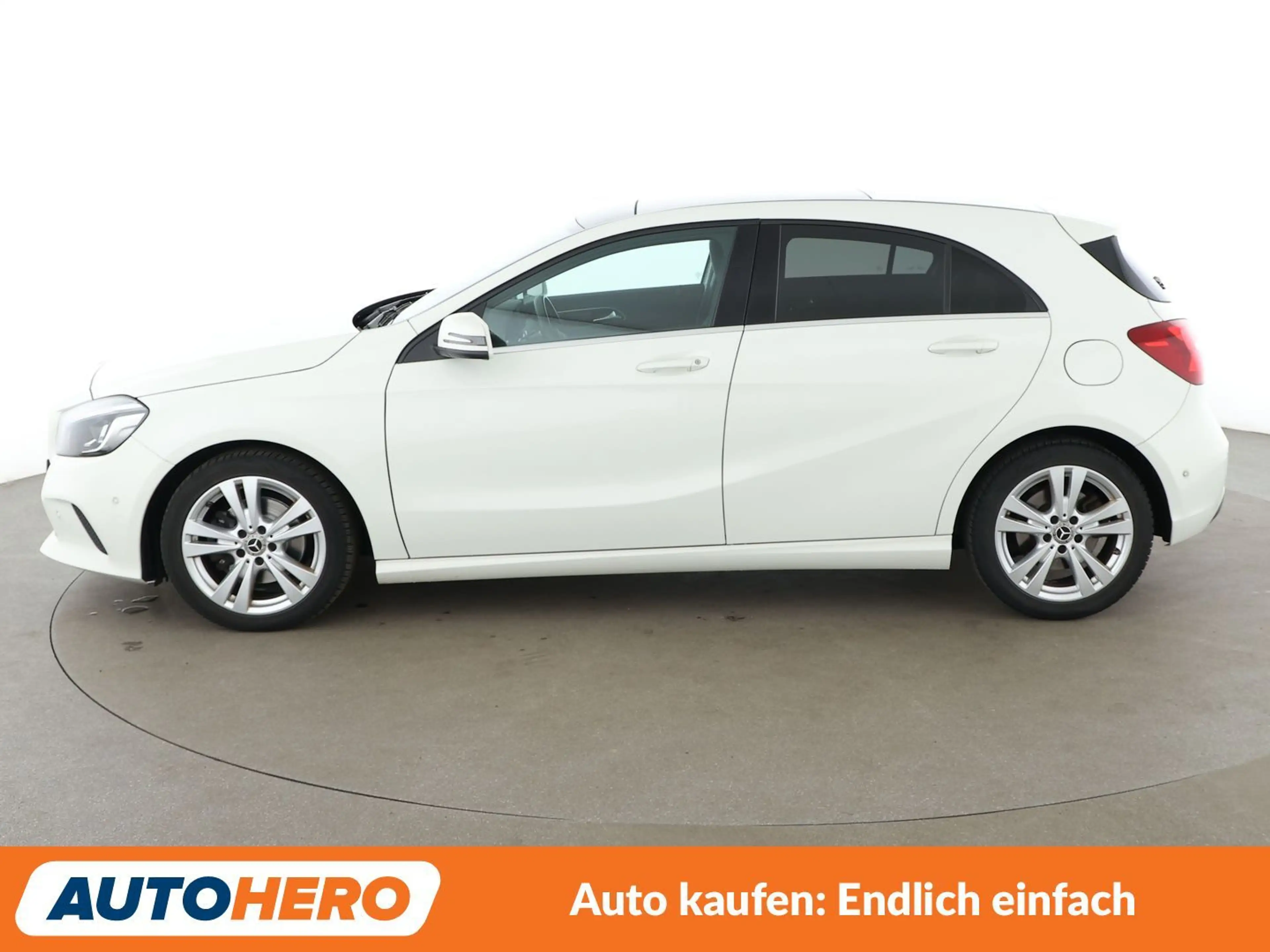 Mercedes-Benz A 220 4Matic Urban Aut.*LED*NMAVI*TEMPO*CAM*PDC*SHZ* — photo 3