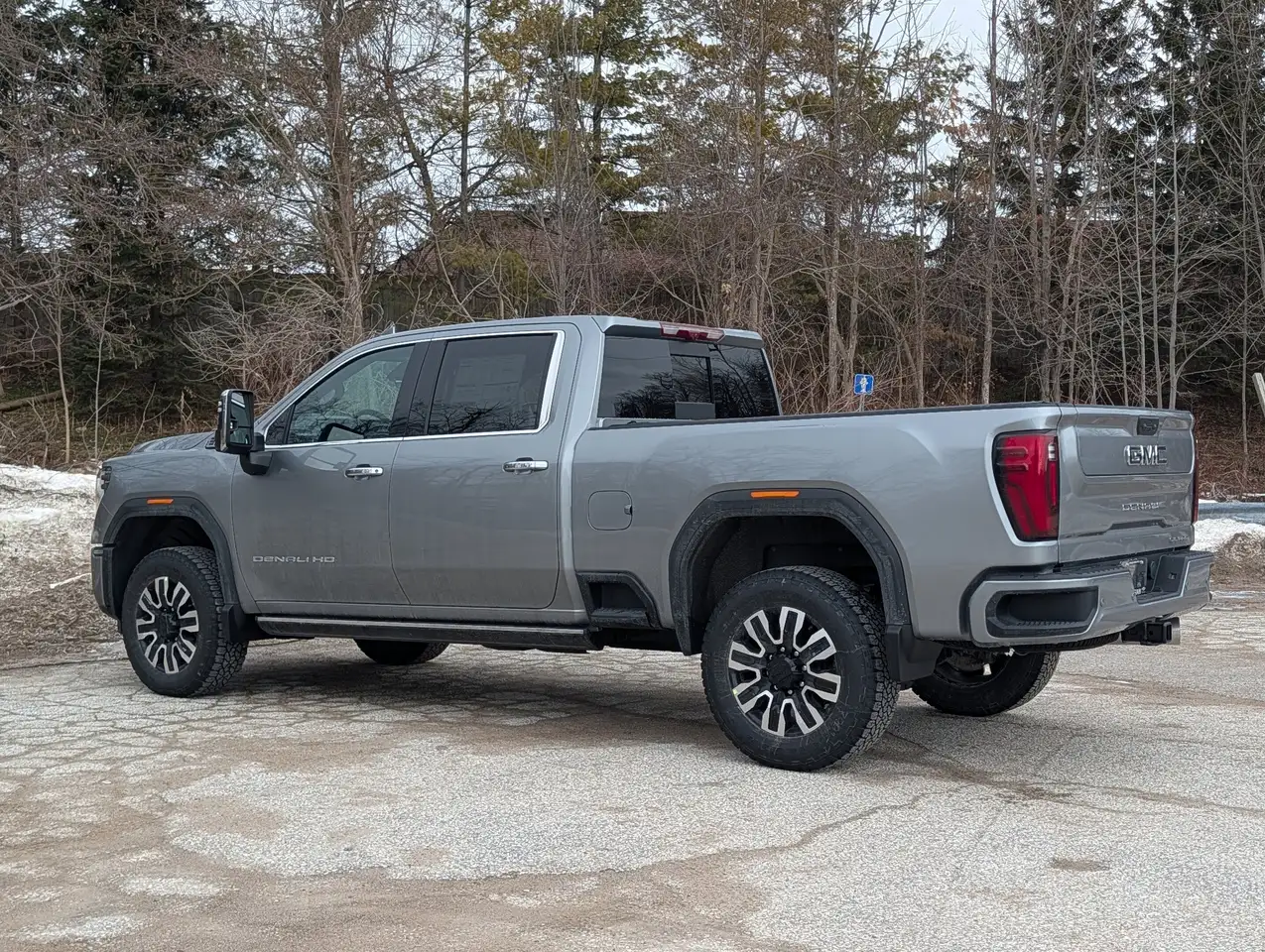 GMC Sierra 2500HD снимка GMC Sierra 2500HD