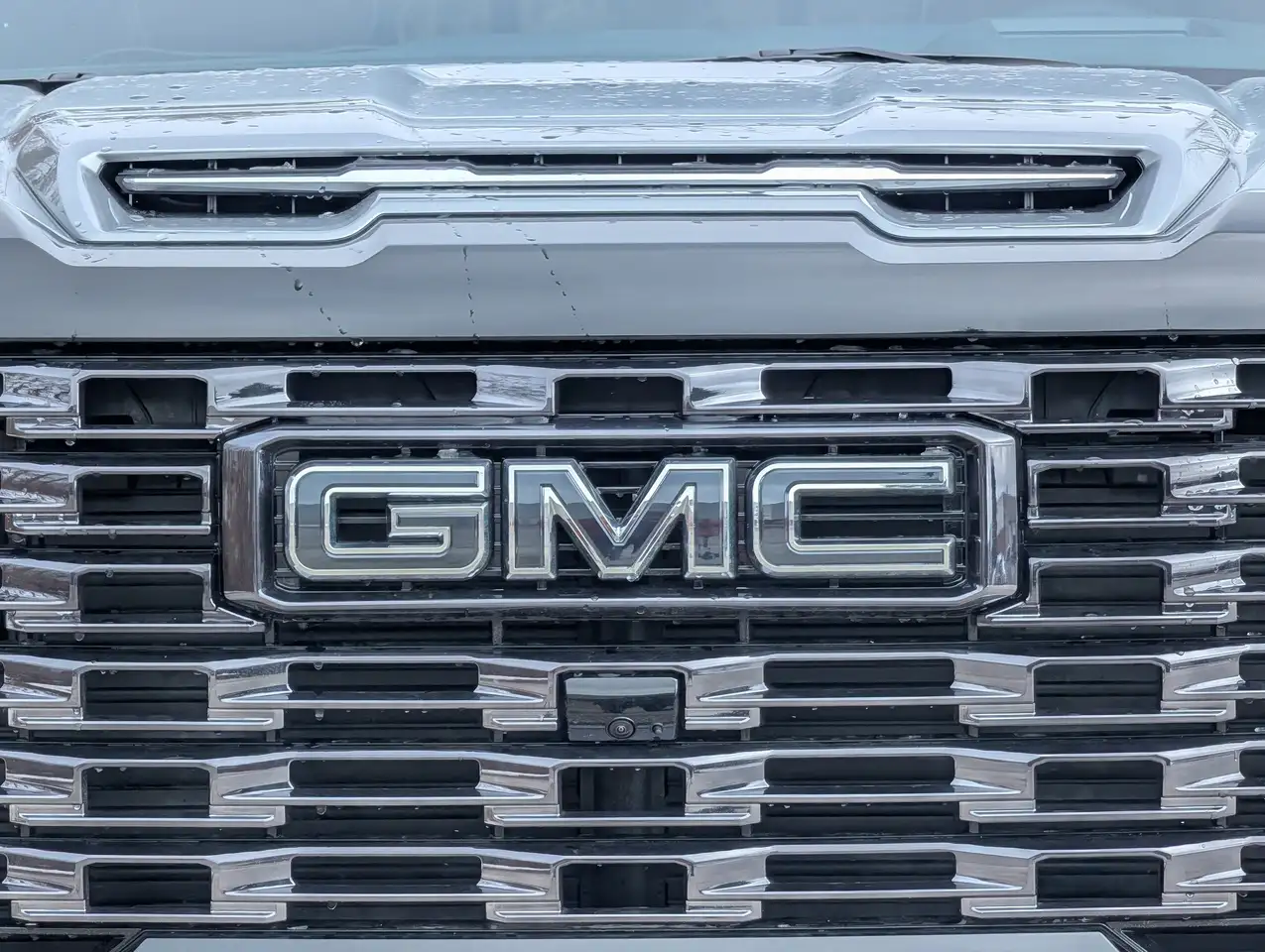 GMC Sierra 2500HD снимка GMC Sierra 2500HD