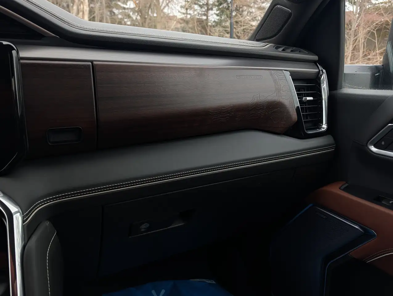 GMC Sierra 2500HD снимка GMC Sierra 2500HD