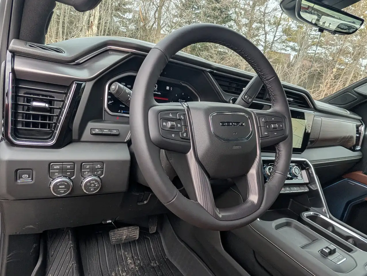 GMC Sierra 2500HD снимка GMC Sierra 2500HD