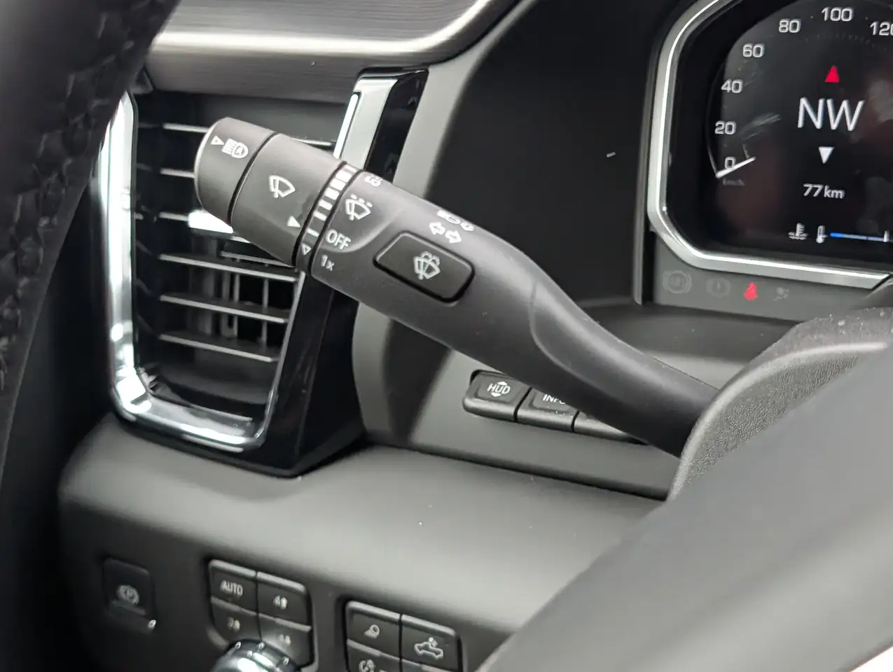 GMC Sierra 2500HD снимка GMC Sierra 2500HD