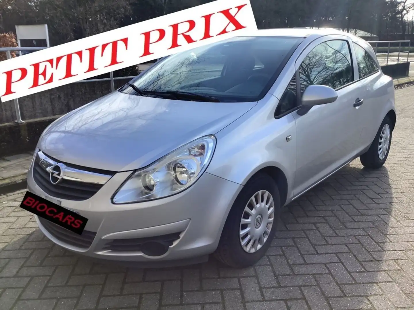 Opel Corsa 1.2 Selection Blanc - 1