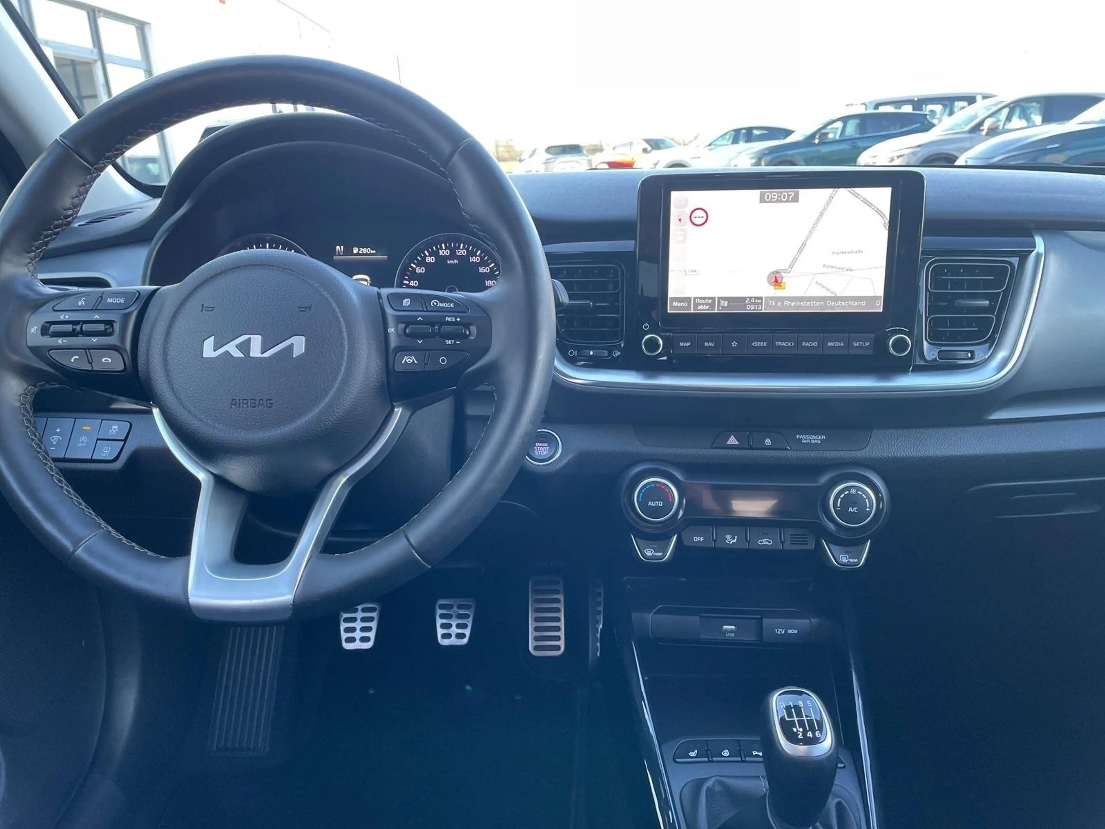 Kia Stonic T-GDI Platinum Leder+Navi+Kamera+SHZ+PDC+Privacy+L — photo 11