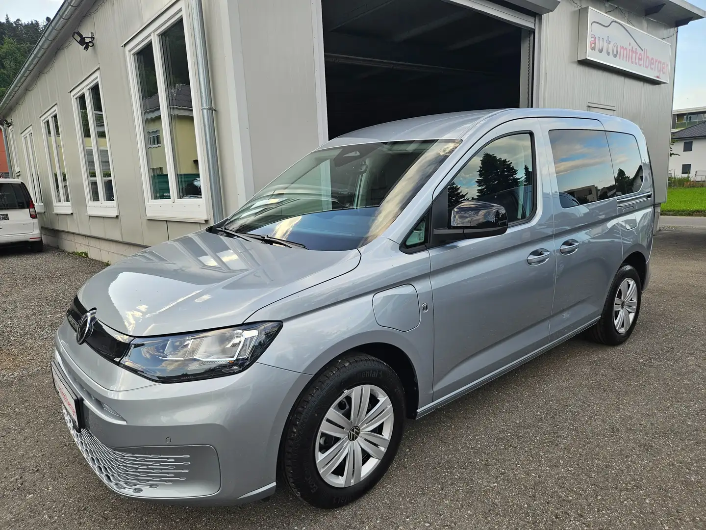 Volkswagen Caddy eHybrid "Rückfahrkamera, App-Connect" Silber - 1