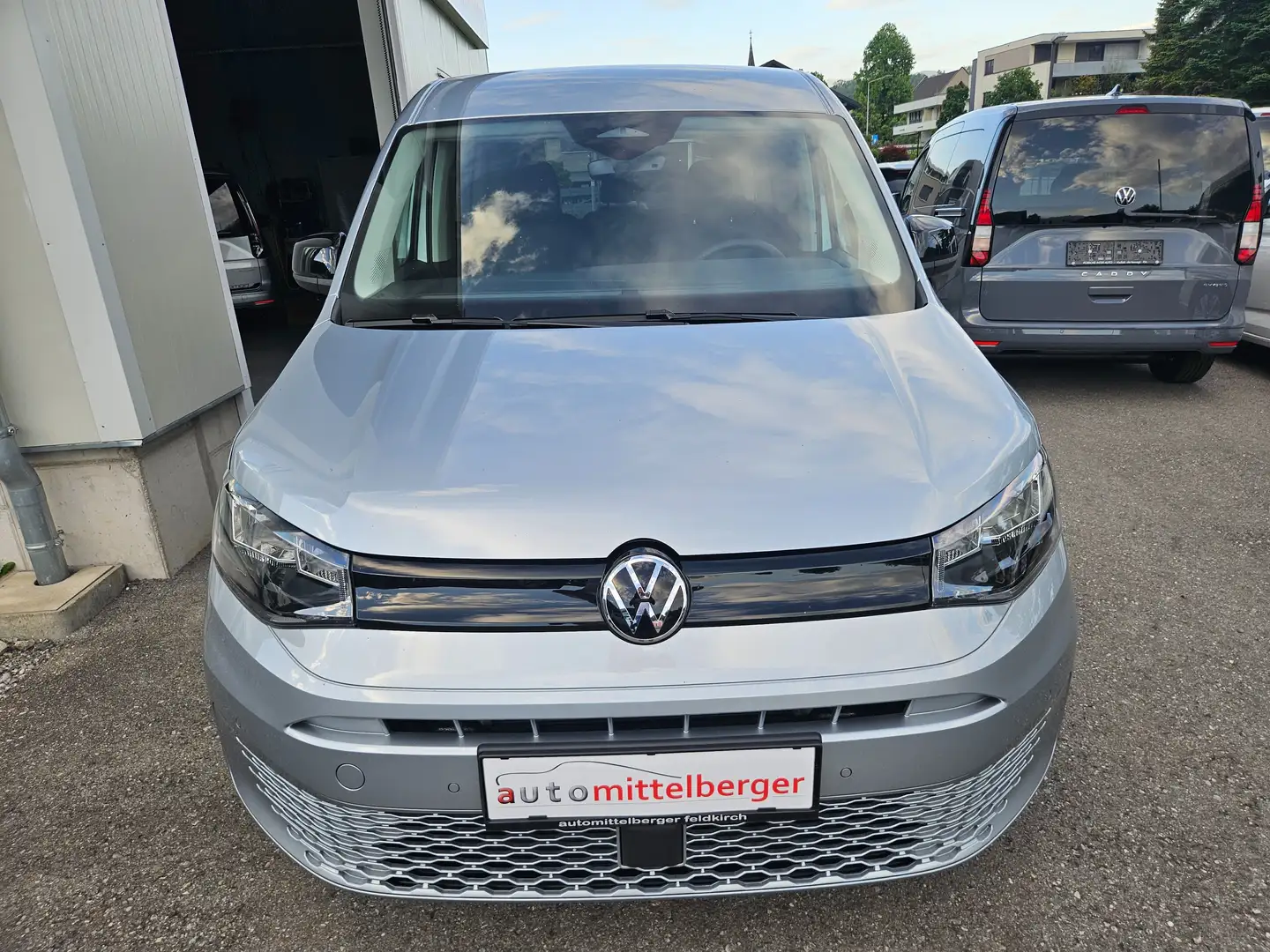Volkswagen Caddy eHybrid "Rückfahrkamera, App-Connect" Silber - 2