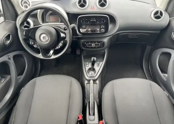 smart Fortwo 2021, foto 11
