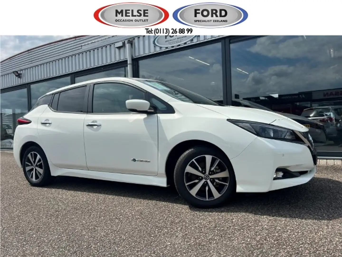 Nissan Leaf Electric 40kWh Acenta Wit - 2