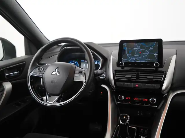 Mitsubishi Eclipse Cross view 7