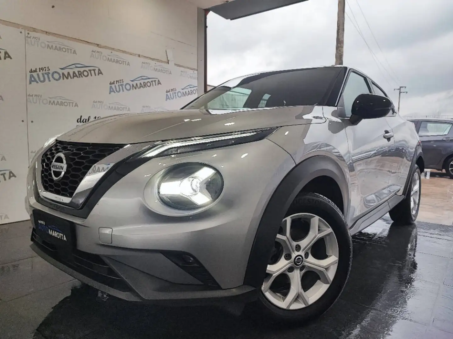 Nissan Juke 1.0 dig-t N-Connecta 114cv dct Argento - 2