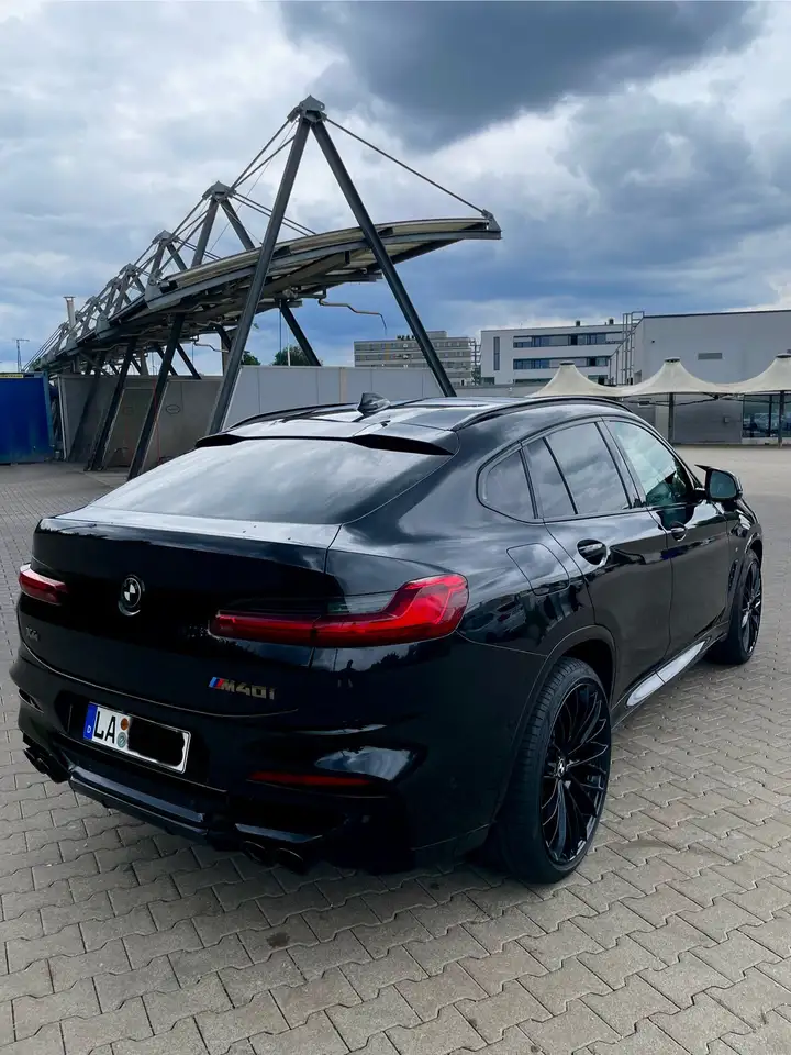 BMW X4 M