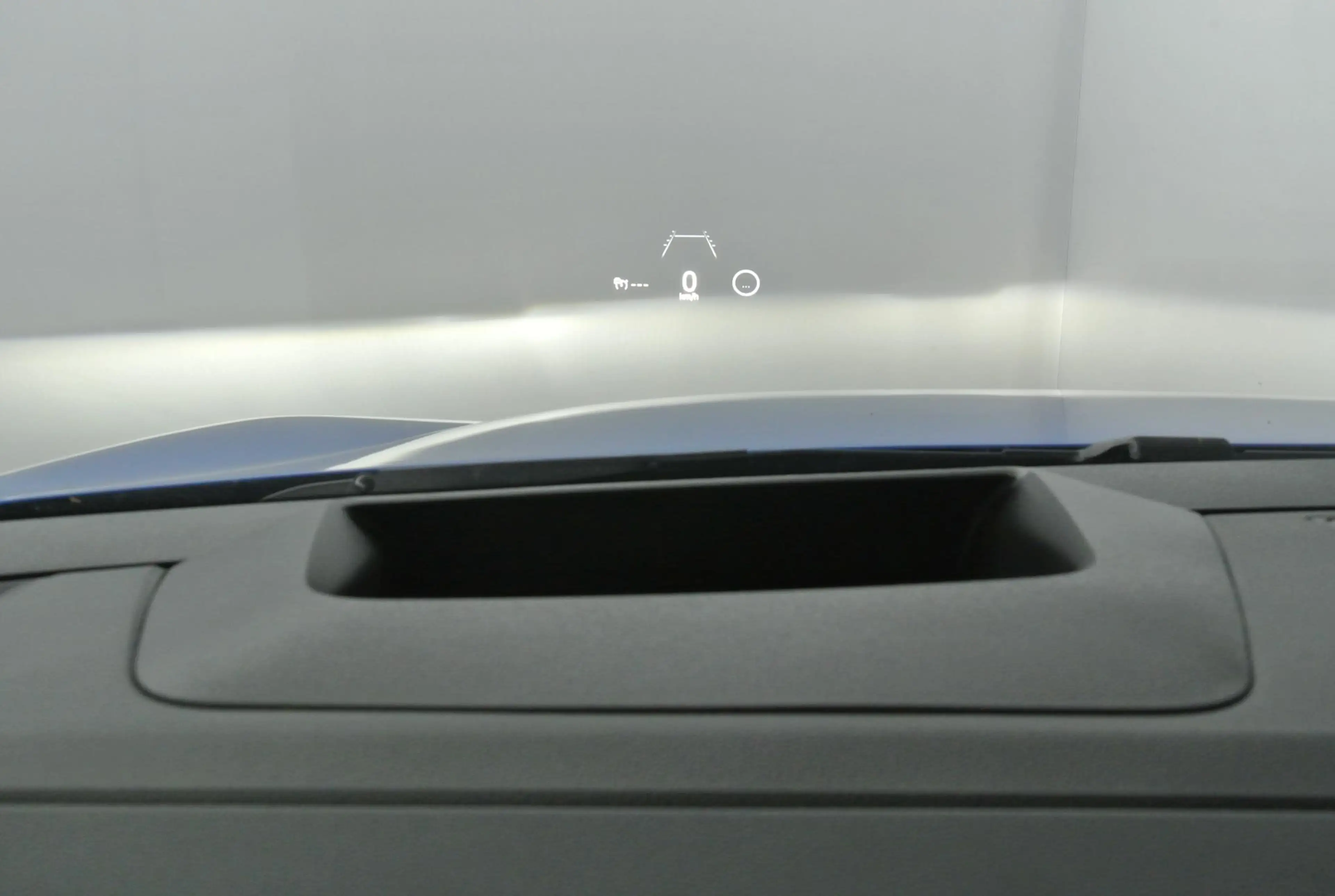 Renault Rafale 1.2 E-Tech 4x4 plug-in hybrid 300 atelier Alpine | — photo 38