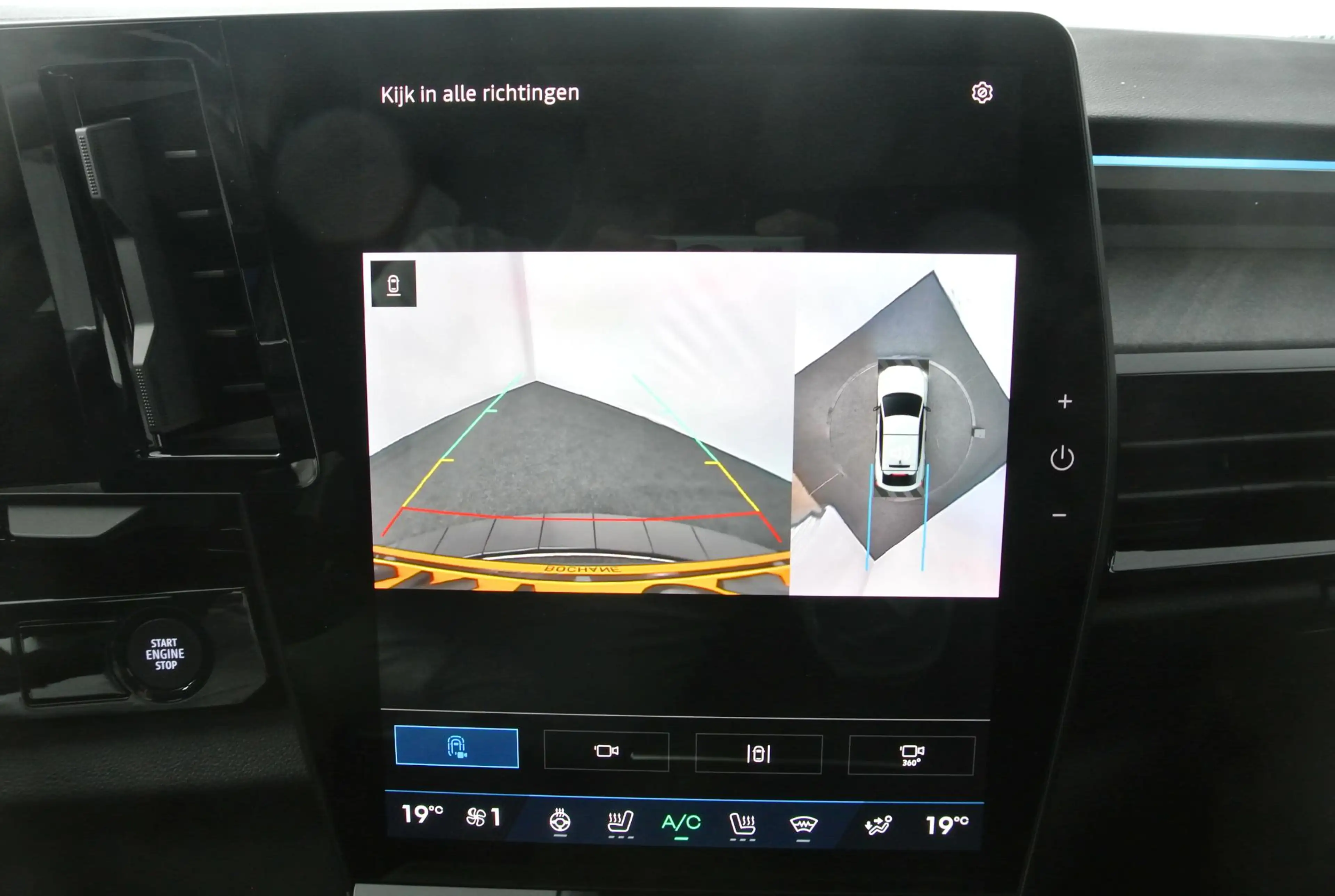 Renault Rafale 1.2 E-Tech 4x4 plug-in hybrid 300 atelier Alpine | — photo 30
