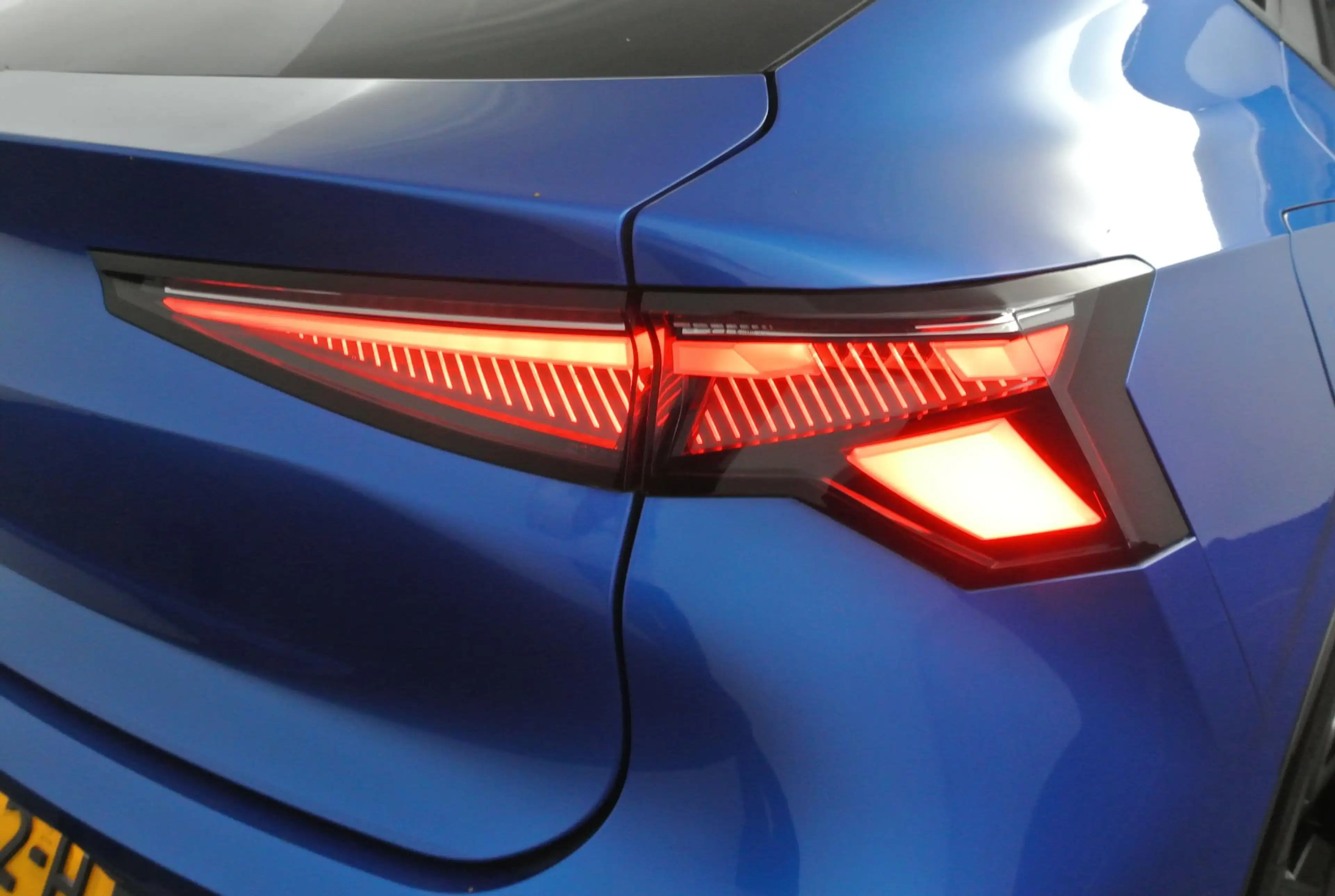 Renault Rafale 1.2 E-Tech 4x4 plug-in hybrid 300 atelier Alpine | — photo 49