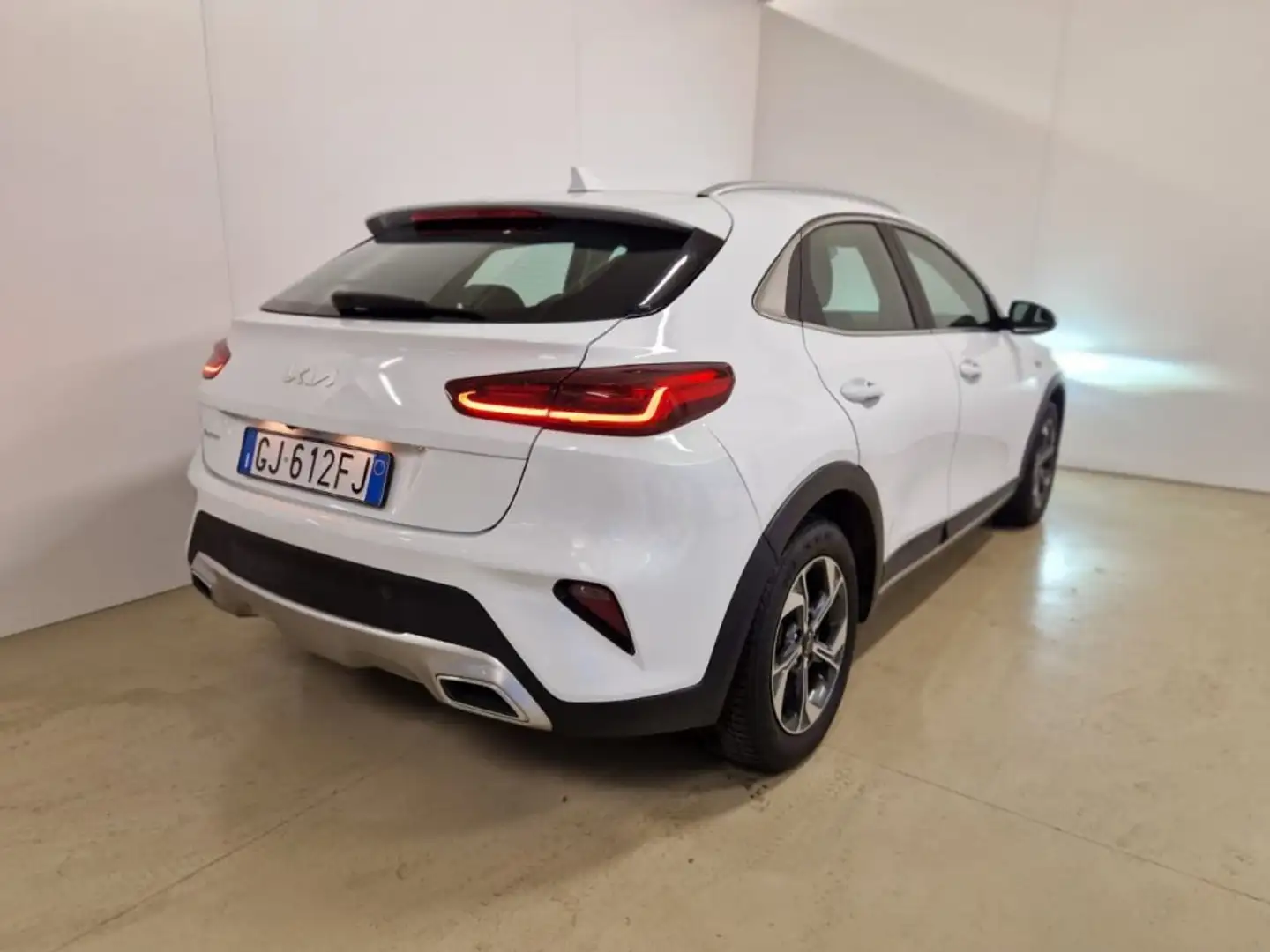 Kia XCeed 1.0 T-GDi GPL Urban Weiß - 2