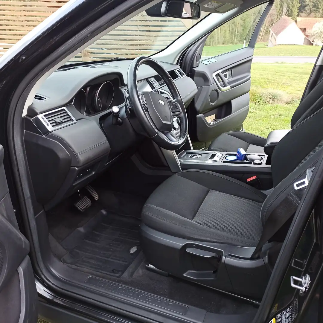 Land Rover Discovery Sport Discovery Sport 2,0 TD4 4WD SE Aut. SE Schwarz - 1