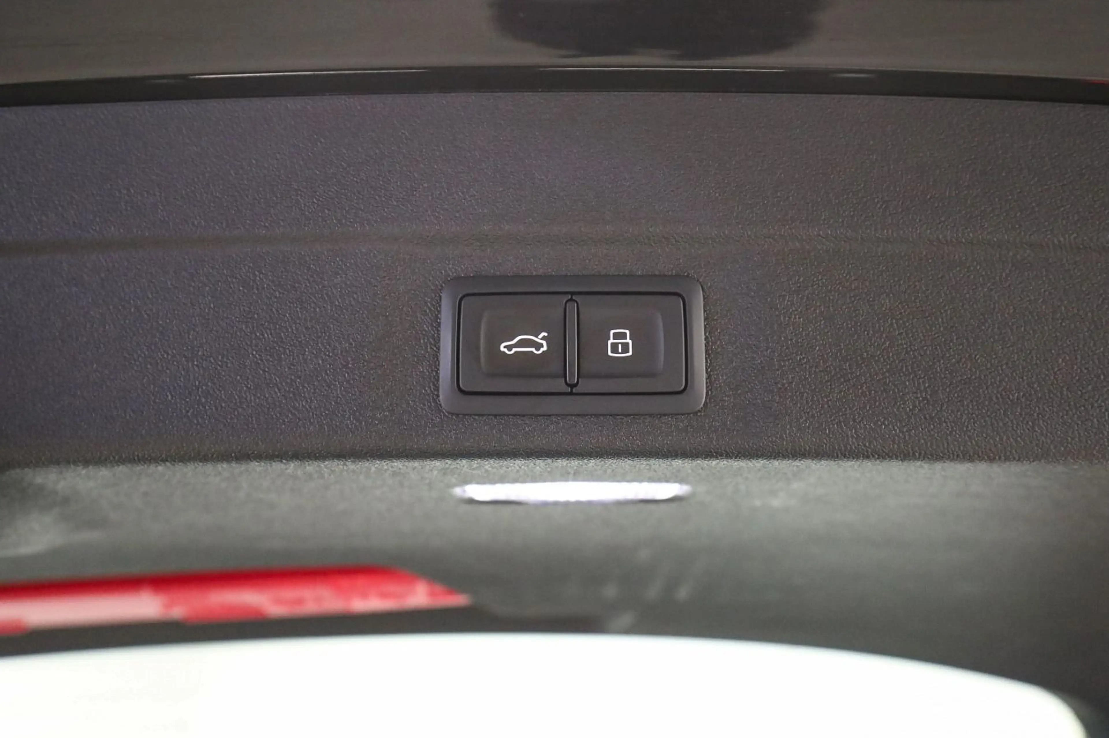 Audi A6 TDI advanced*MATRIX*AHK*PANO*LEDER — photo 13