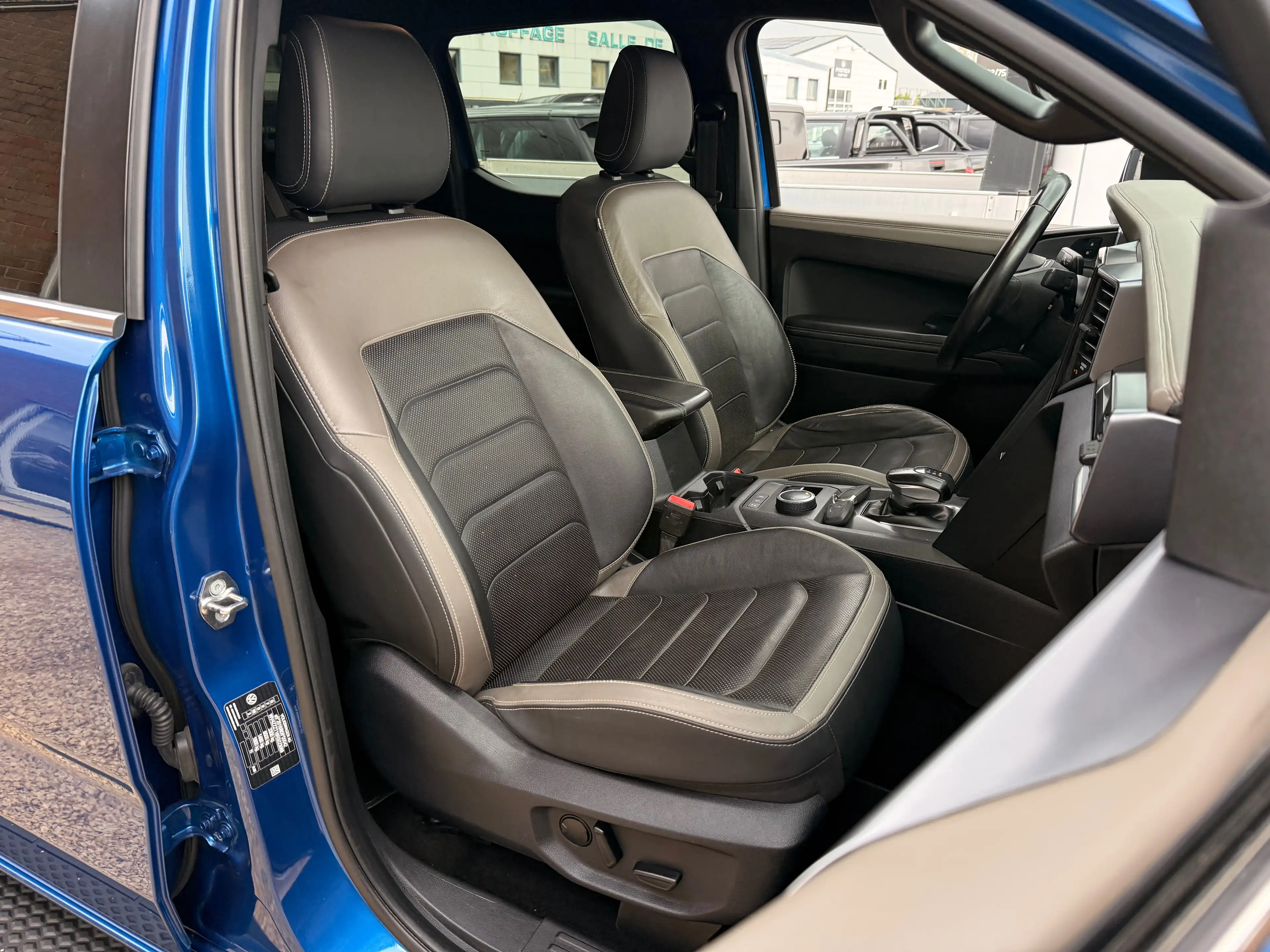 Volkswagen Amarok 3.0 V6 TDi 4Motion Aventura CAMERA360° ACC LED ANGLE MORT FULL ASSIST 1REMAIN FULL CARNET FULL OPTIONS — photo 12