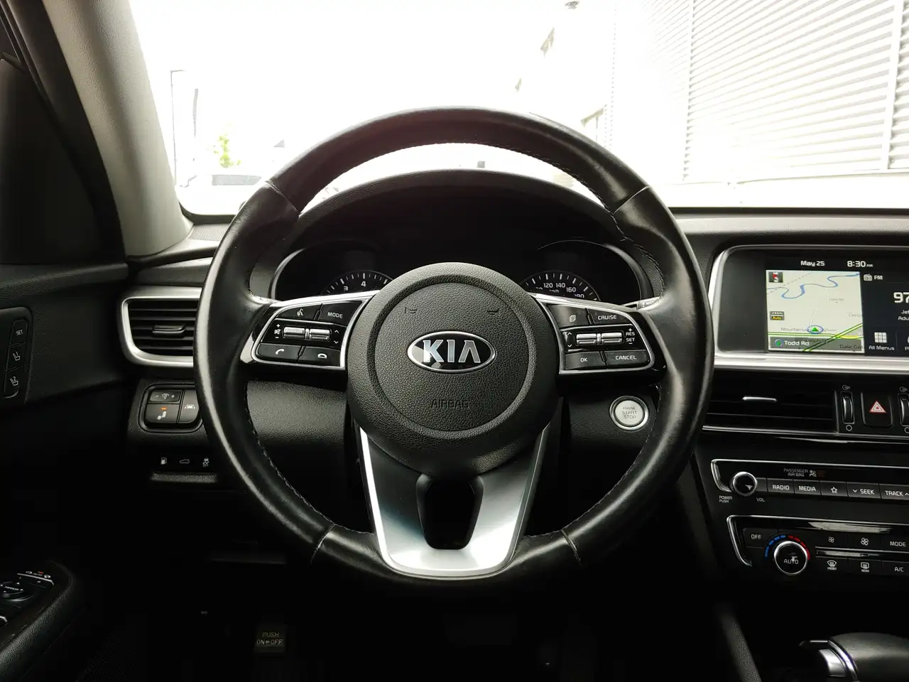 Kia Optima снимка Kia Optima