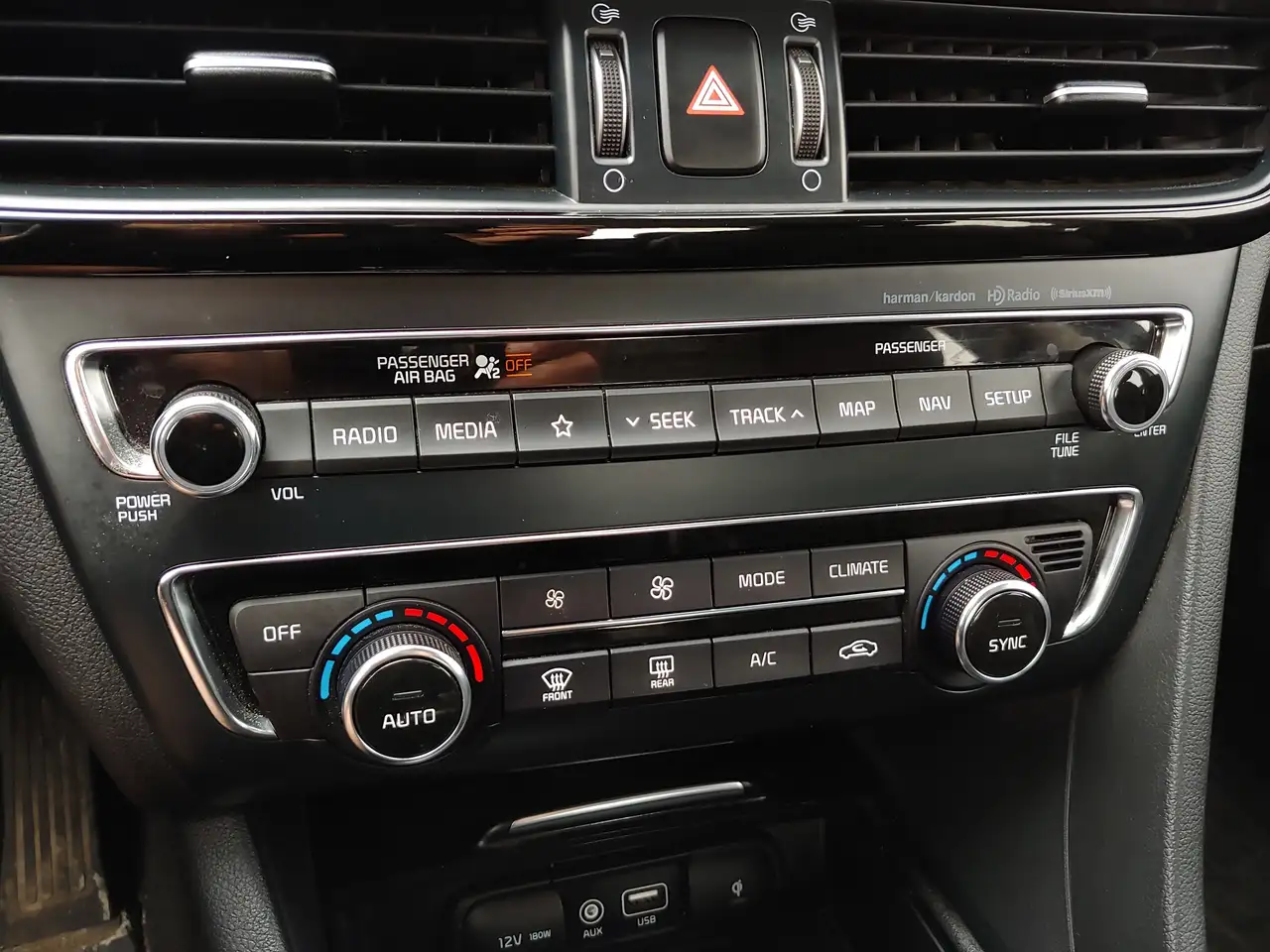 Kia Optima снимка Kia Optima