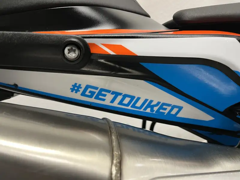 KTM 890 Duke - foto 8