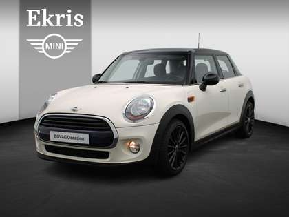 MINI Cooper 5-Deurs Pepper + PDC + Airconditioning + 17''