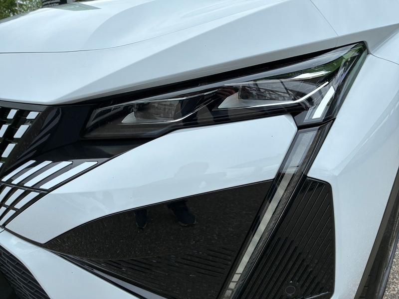 Peugeot 408 Plug-in Hybrid 225 ACC+LED+Navi+SD — photo 6