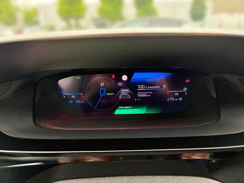 Peugeot 408 Plug-in Hybrid 225 ACC+LED+Navi+SD — photo 7