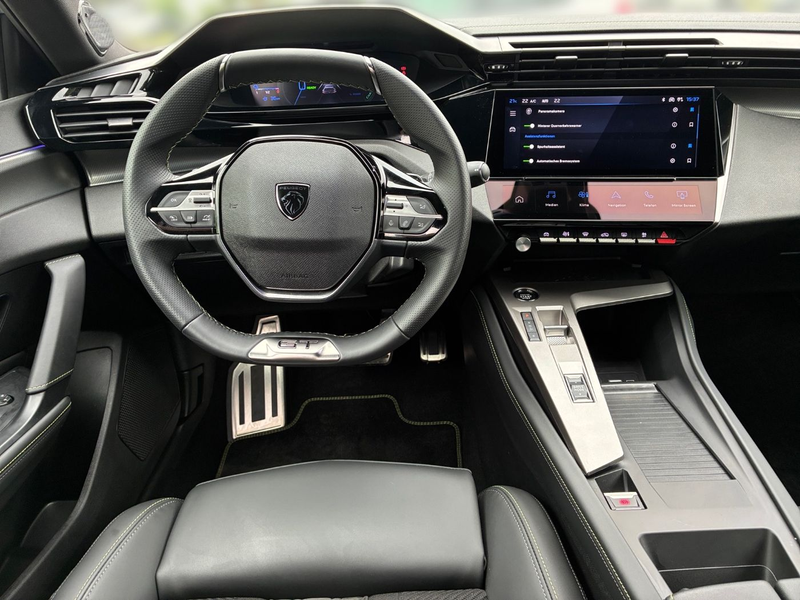 Peugeot 408 Plug-in Hybrid 225 ACC+LED+Navi+SD — photo 9
