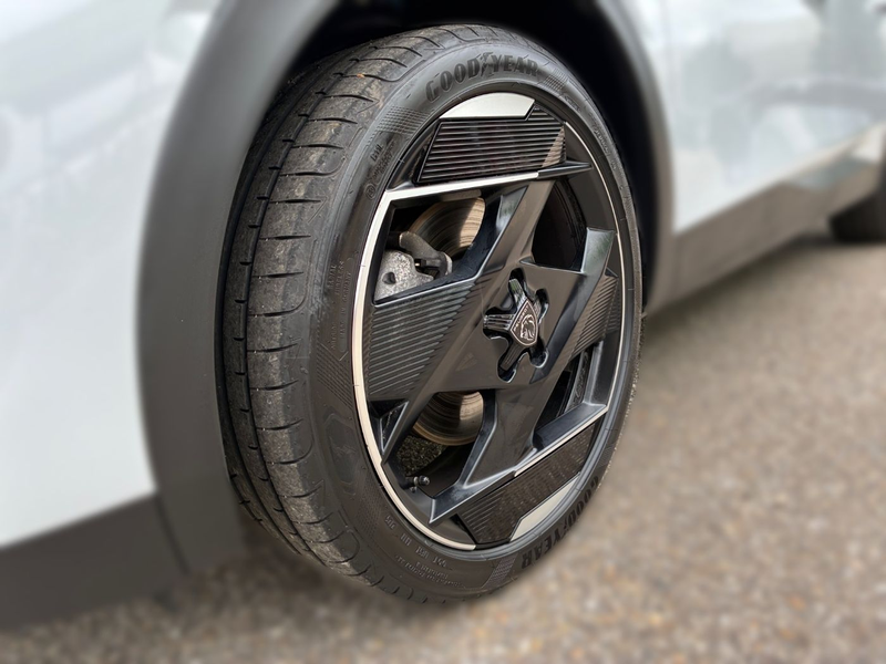 Peugeot 408 Plug-in Hybrid 225 ACC+LED+Navi+SD — photo 5