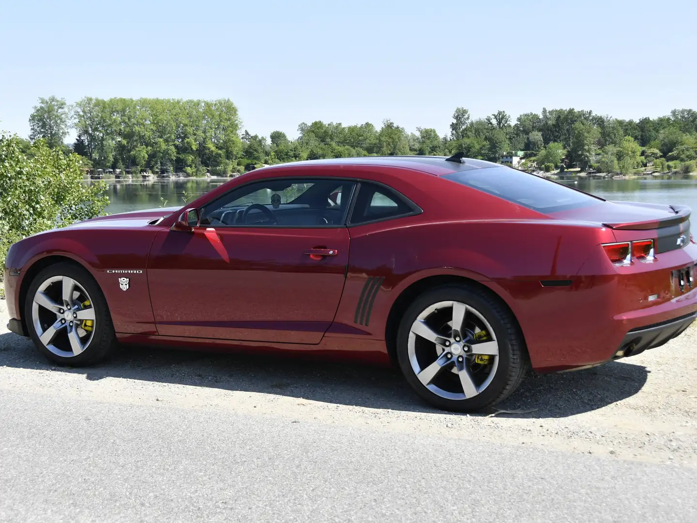 Chevrolet Camaro RS Rot - 2