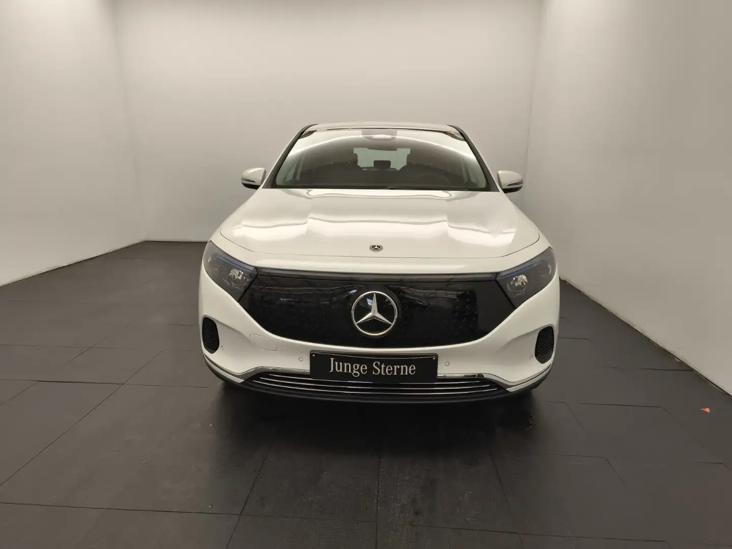 Mercedes-Benz EQA 300 EQA 300 4M Progressive Advanced AHK Ambiente Navi Weiß - 2