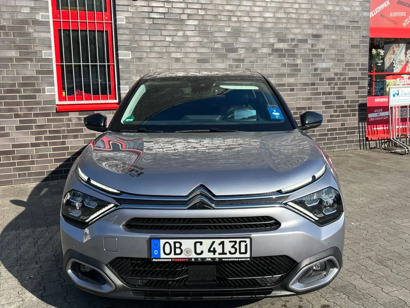 Citroen C4 BlueHDi 130 *Lagerwagen* Grau - 2