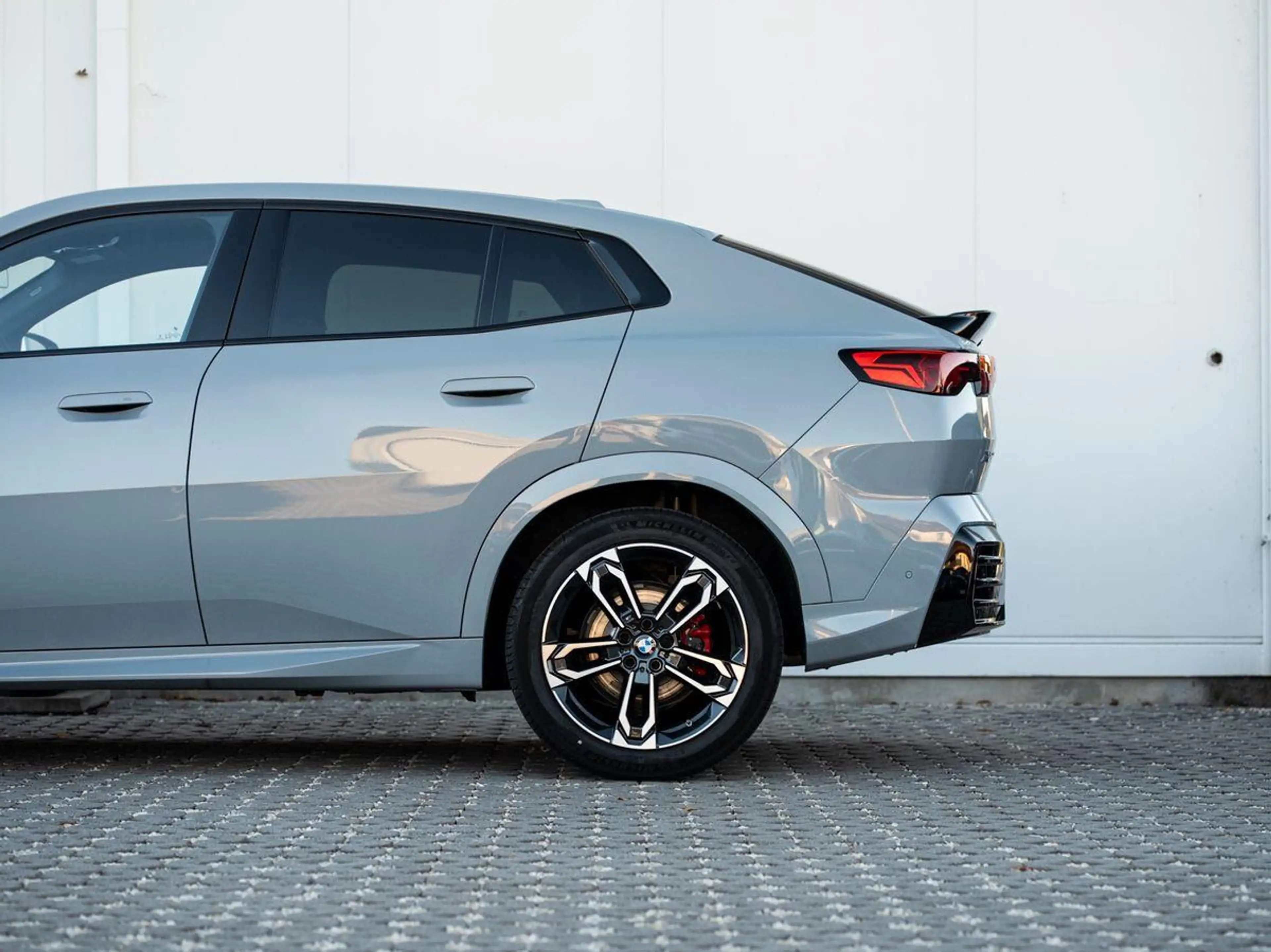 BMW X2 sDrive20i M-SportPRO 19 PANO KoZg AdLED RFK — photo 7