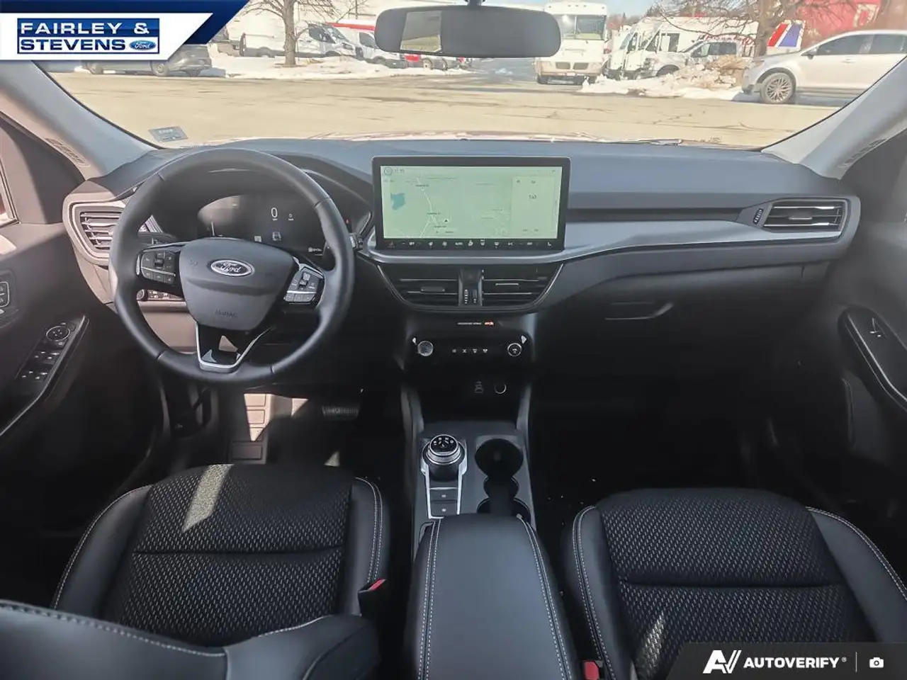 Ford Escape снимка Ford Escape