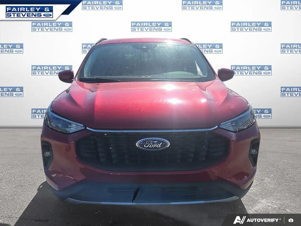 Ford Escape снимка Ford Escape